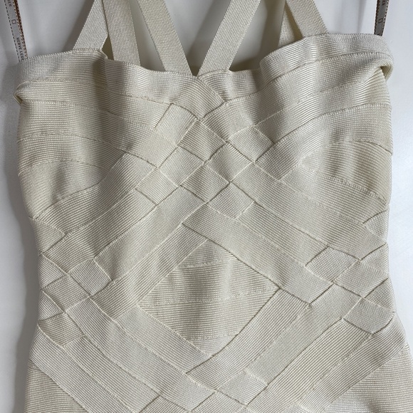Herve Leger Ivory Bandage Dress EUC Size XXS - Picture 12 of 16